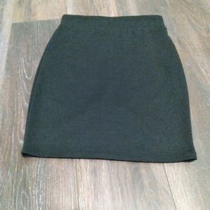 Brat star skirt,size Small,black